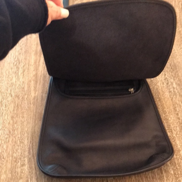 Black Leather Coach HandBag - Picture 3 of 6